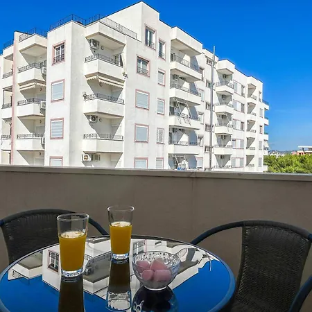 Agimi 818 Golem (Tirana)
