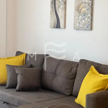 Agimi 818 Apartment Golem (Tirana)