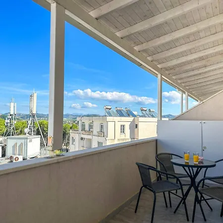 Agimi 818 Appartement Golem (Tirana)